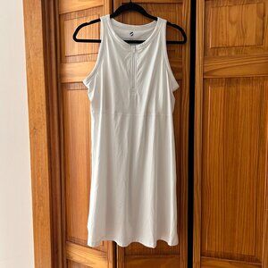 Lou & Grey Zip Softsculpt Mini Tennis Dress, white, built in bra, scuba material